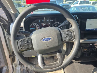 2025 Ford Super Duty F-250 XLT Crew Cab Medium Bed - miniatura 10