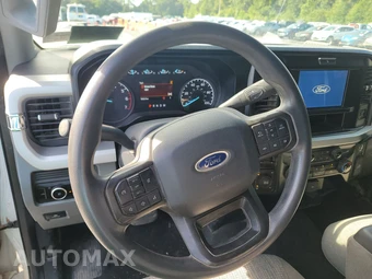2025 Ford Super Duty F-250 XLT Crew Cab Medium Bed - miniatura 10