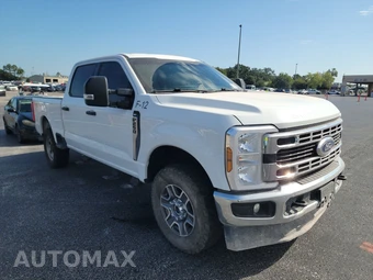 2025 Ford Super Duty F-250 XLT Crew Cab Medium Bed - miniatura 3