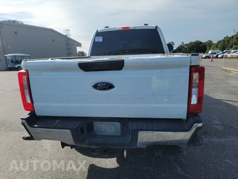 2025 Ford Super Duty F-250 XLT Crew Cab Medium Bed - miniatura 5