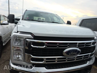 2025 Ford Super Duty F-250 XLT Crew Cab Medium Bed - miniatura 2