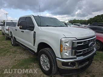 2025 Ford Super Duty F-250 XLT Crew Cab Medium Bed - miniatura 3