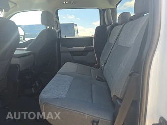 2025 Ford Super Duty F-250 XLT Crew Cab Medium Bed - miniatura 13
