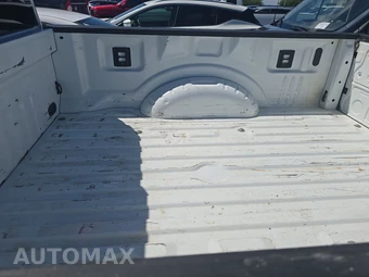 2025 Ford Super Duty F-250 XLT Crew Cab Medium Bed - miniatura 16