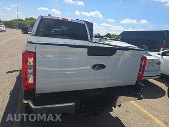 2025 Ford Super Duty F-250 XLT Crew Cab Medium Bed - miniatura 5
