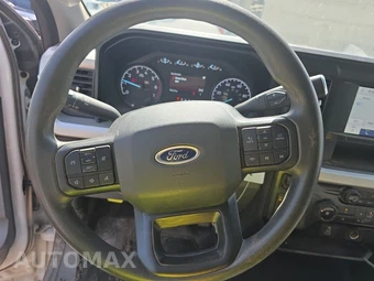 2025 Ford Super Duty F-250 XLT Crew Cab Medium Bed - miniatura 10
