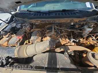 2025 Ford Super Duty F-250 XLT Crew Cab Medium Bed - miniatura 15
