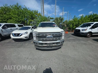 2025 Ford Super Duty F-250 XLT Crew Cab Medium Bed - miniatura 2