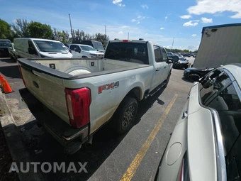2025 Ford Super Duty F-250 XLT Crew Cab Medium Bed - miniatura 4