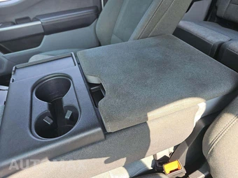 2025 Ford Super Duty F-250 XLT Crew Cab Medium Bed - miniatura 21