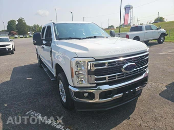 2025 Ford Super Duty F-250 XLT Crew Cab Medium Bed - miniatura 4