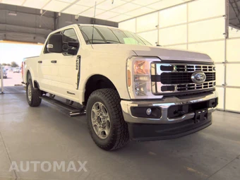 2025 Ford Super Duty F-250 XLT Crew Cab Medium Bed - miniatura 3