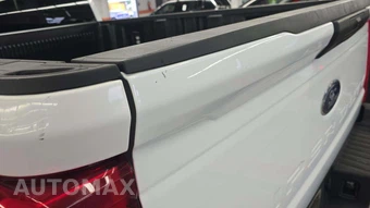 2025 Ford Super Duty F-250 XLT Crew Cab Medium Bed - miniatura 31