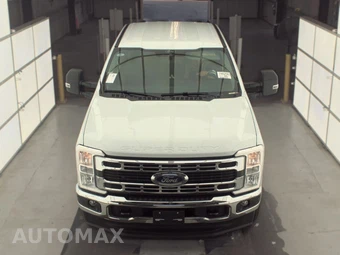 2025 Ford Super Duty F-250 XLT Crew Cab Medium Bed - miniatura 2