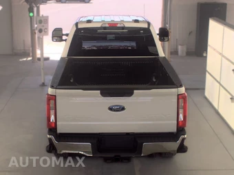 2025 Ford Super Duty F-250 XLT Crew Cab Medium Bed - miniatura 5
