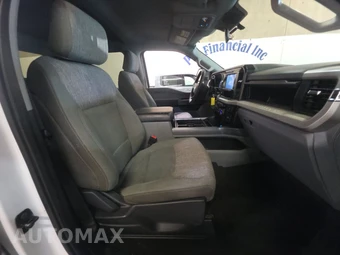 2025 Ford Super Duty F-250 XLT Crew Cab Medium Bed - miniatura 8