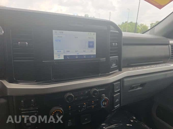 2025 Ford Super Duty F-250 XLT Crew Cab Medium Bed - miniatura 10