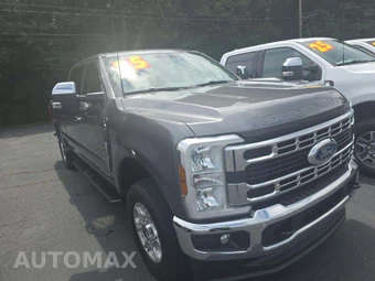 2025 Ford Super Duty F-250 XLT Crew Cab Medium Bed - miniatura 4