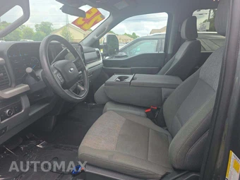 2025 Ford Super Duty F-250 XLT Crew Cab Medium Bed - miniatura 6