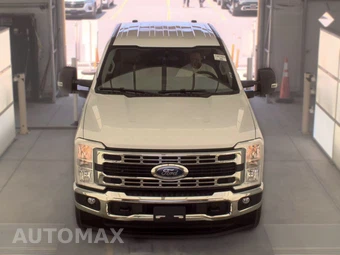 2025 Ford Super Duty F-250 XLT Crew Cab Medium Bed - miniatura 2