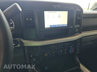 2025 Ford Super Duty F-250 XLT Crew Cab Medium Bed - miniatura 11
