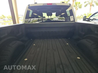 2025 Ford Super Duty F-250 XLT Crew Cab Medium Bed - miniatura 16