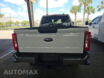 2025 Ford Super Duty F-250 XLT Crew Cab Medium Bed - miniatura 5