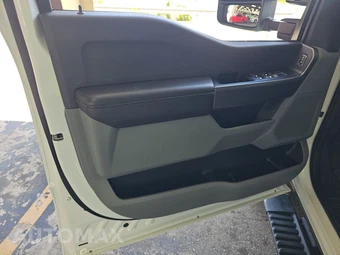 2025 Ford Super Duty F-250 XLT Crew Cab Medium Bed - miniatura 9