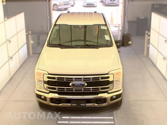 2025 Ford Super Duty F-250 XLT Crew Cab Medium Bed - miniatura 2