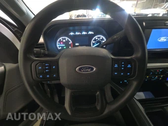 2025 Ford Super Duty F-250 XLT Crew Cab Medium Bed - miniatura 10
