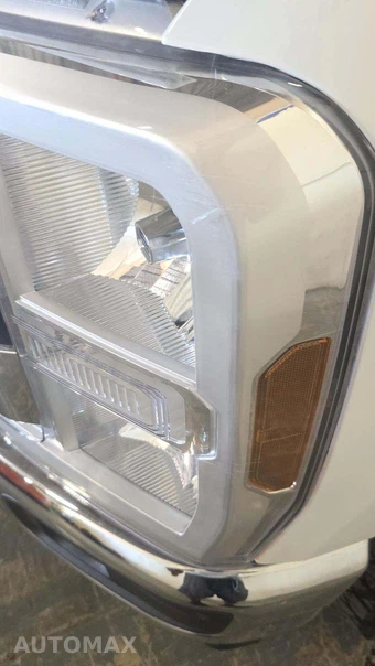 2025 Ford Super Duty F-250 XLT Crew Cab Medium Bed - miniatura 21