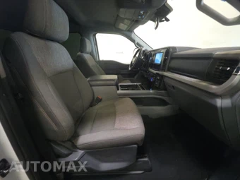 2025 Ford Super Duty F-250 XLT Crew Cab Medium Bed - miniatura 8