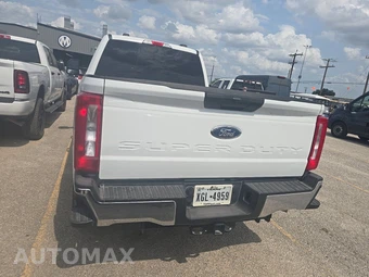 2025 Ford Super Duty F-250 XLT Crew Cab Medium Bed - miniatura 5