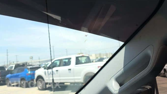 2025 Ford Super Duty F-250 XLT Crew Cab Medium Bed - miniatura 8