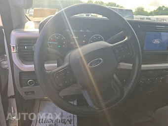 2025 Ford Super Duty F-250 XLT Crew Cab Medium Bed - miniatura 10