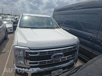 2025 Ford Super Duty F-250 XLT Crew Cab Medium Bed - miniatura 2