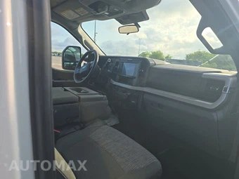 2025 Ford Super Duty F-250 XLT Crew Cab Medium Bed - miniatura 8