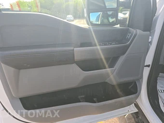 2025 Ford Super Duty F-250 XLT Crew Cab Medium Bed - miniatura 9