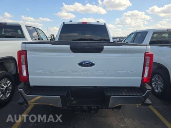 2025 Ford Super Duty F-250 XLT Crew Cab Medium Bed - miniatura 5
