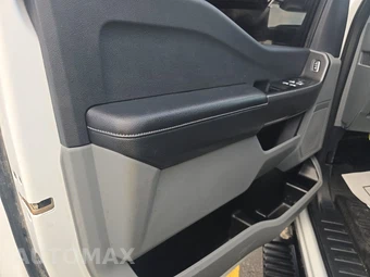 2025 Ford Super Duty F-250 XLT Crew Cab Medium Bed - miniatura 9