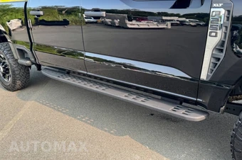 2025 Ford Super Duty F-250 XLT Crew Cab Medium Bed - miniatura 12