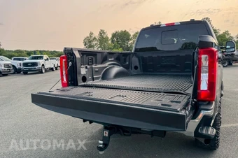 2025 Ford Super Duty F-250 XLT Crew Cab Medium Bed - miniatura 19