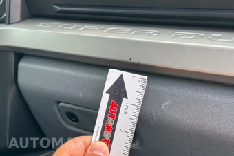 2025 Ford Super Duty F-250 XLT Crew Cab Medium Bed - miniatura 40