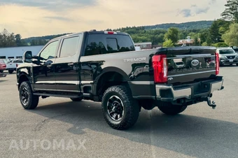 2025 Ford Super Duty F-250 XLT Crew Cab Medium Bed - miniatura 5