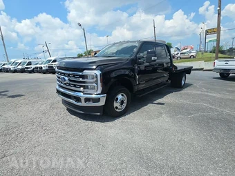 2025 Ford Super Duty F-350 Cab Chassis Lariat Crew Cab DRW