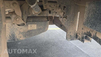 2025 Ford Super Duty F-350 Cab Chassis XL Crew Cab DRW - miniatura 19