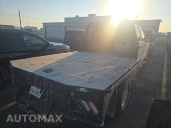 2025 Ford Super Duty F-350 Cab Chassis XLT Crew Cab DRW - miniatura 4