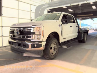 2025 Ford Super Duty F-350 Cab Chassis XLT Crew Cab DRW