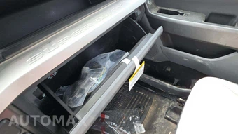 2025 Ford Super Duty F-350 Cab Chassis XLT Crew Cab DRW - miniatura 24