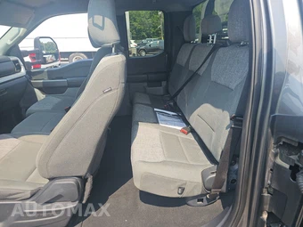 2025 Ford Super Duty F-350 Cab Chassis XLT Extended Cab w/Rear Doors DRW - miniatura 13